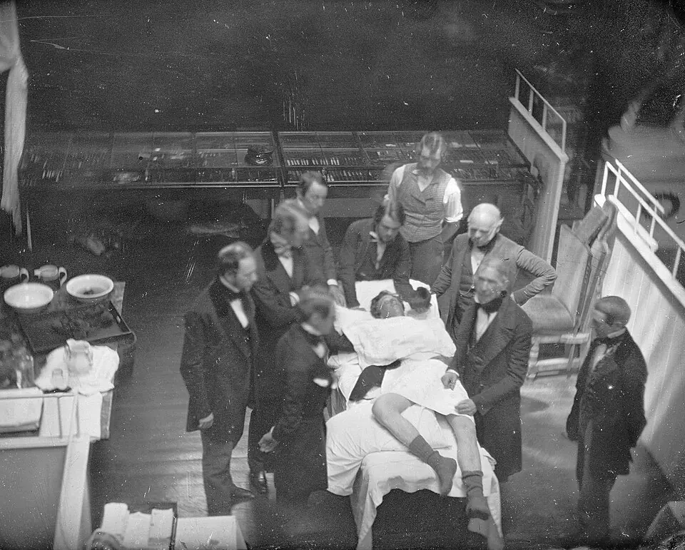 An operation under ether photographed by Southworth & Hawes on 3 July 1847, less than a year after the first such operation.