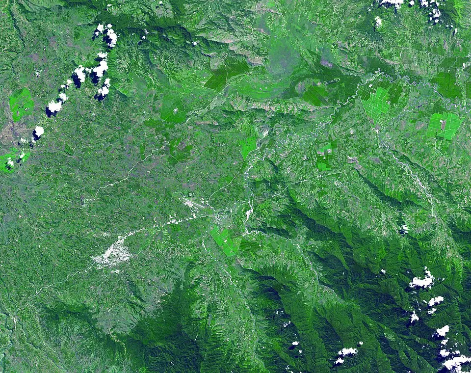 The region of the Kuk Early Agricultural Site, in the highlands of New Guinea, in a satellite image taken on 7 May 2002. The image covers 31.6 by 40 kilometres.